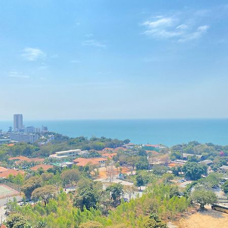 The Andromeda Condominium Seaview Pattaya Buitenkant foto