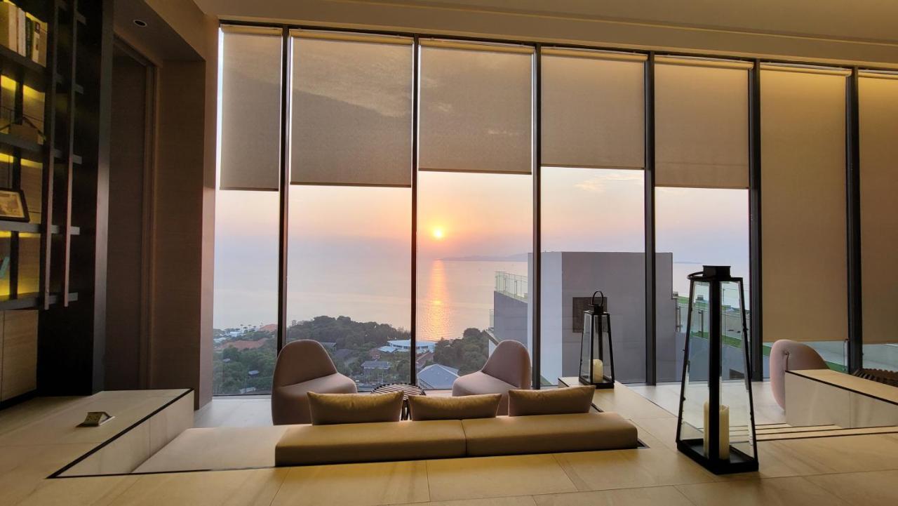 The Andromeda Condominium Seaview Pattaya Buitenkant foto