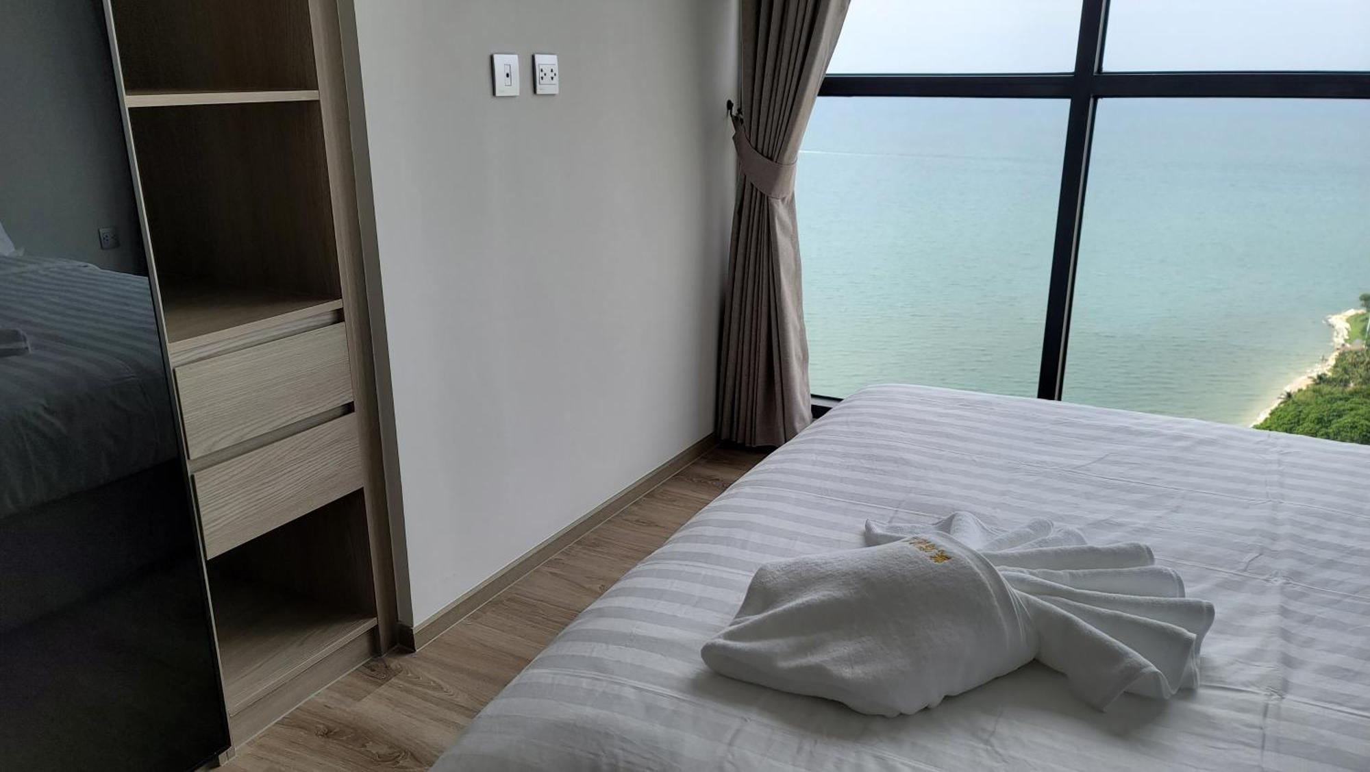 The Andromeda Condominium Seaview Pattaya Kamer foto