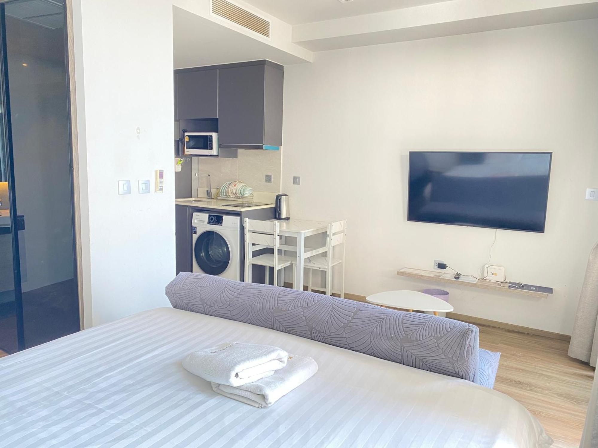 The Andromeda Condominium Seaview Pattaya Buitenkant foto