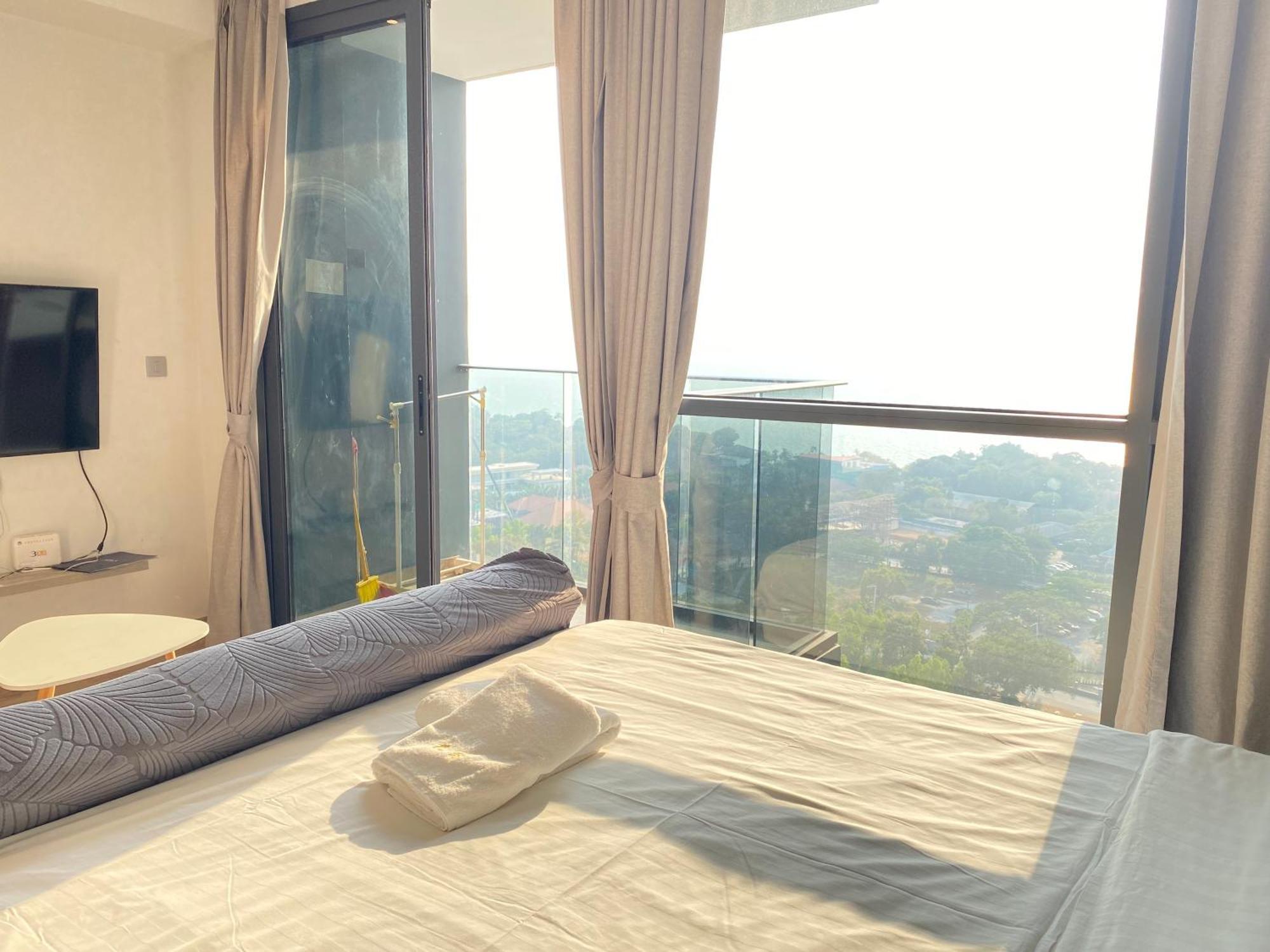 The Andromeda Condominium Seaview Pattaya Buitenkant foto